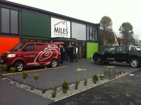 Liquid Velvet mobile Coffee Christchurch - Click here to book us to come to your work or maybe a birthday shout for staff 